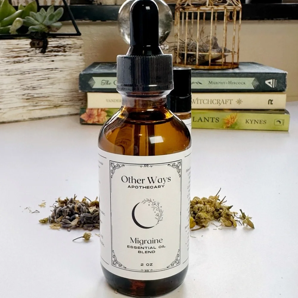 Migraine Relief Essential Oil Blend - Picture 2 of 6